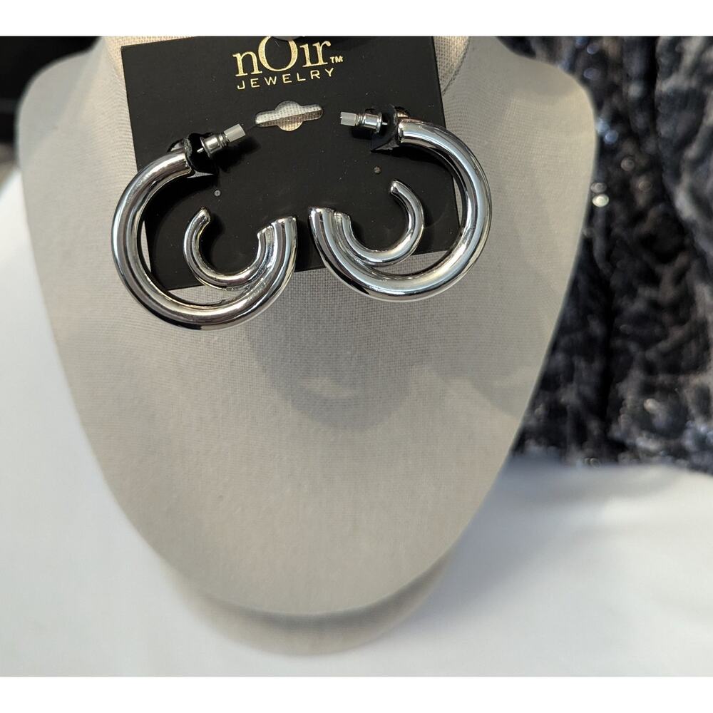 nOir Silver Chunky Earrings Double Hoop - Picture 2 of 4